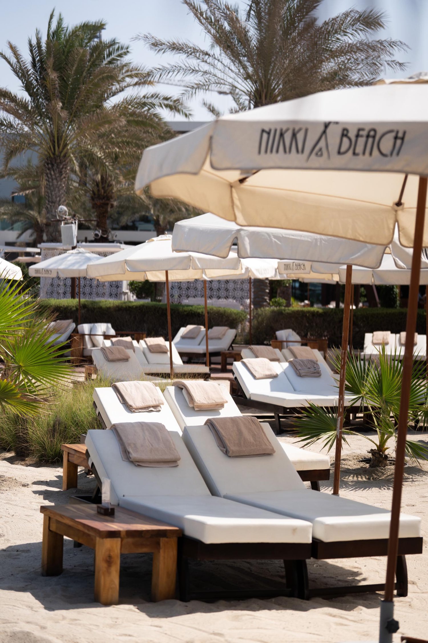 Nikki Beach Dubai - Beachfront sun beds
